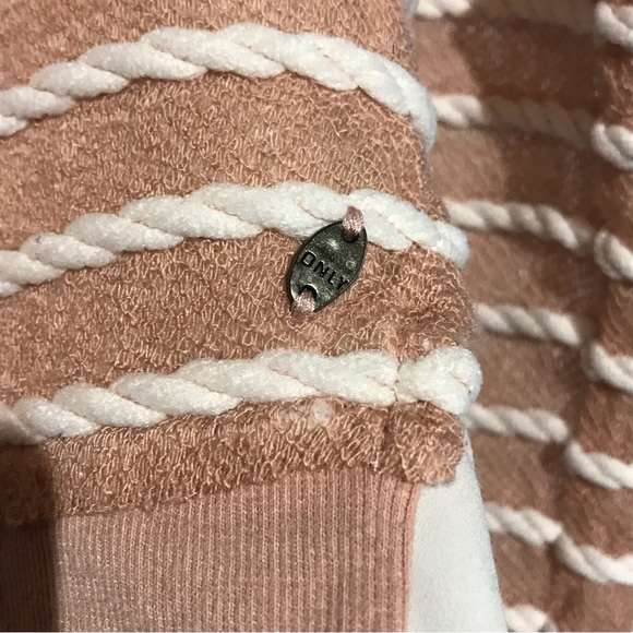 2 for $20 ONLY Sweater with Rope details Small - Picture 3 of 9
